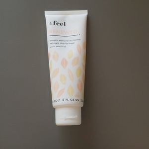 Feel Renewed Cleanser
